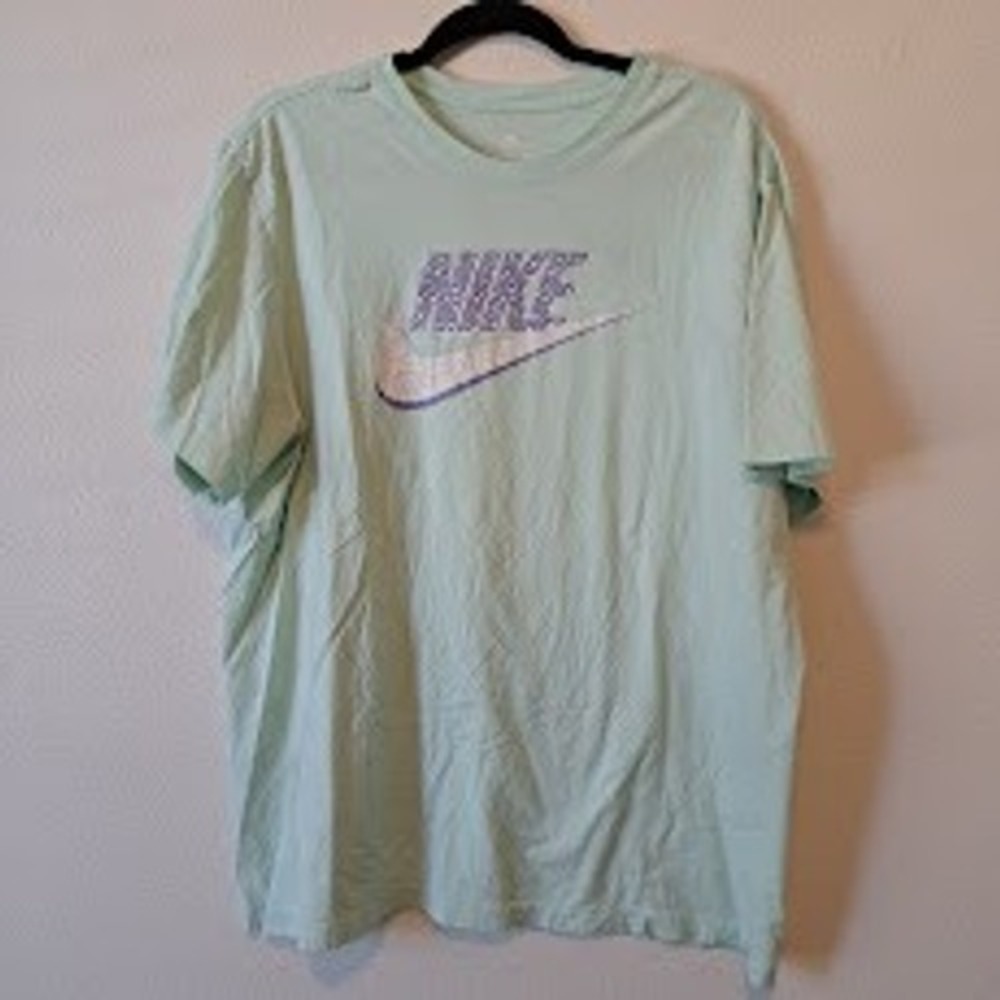 Nike Men Graphic T-Shirt Mint Green Purple Polka Dot Swoosh Logo XL Short Sleeve